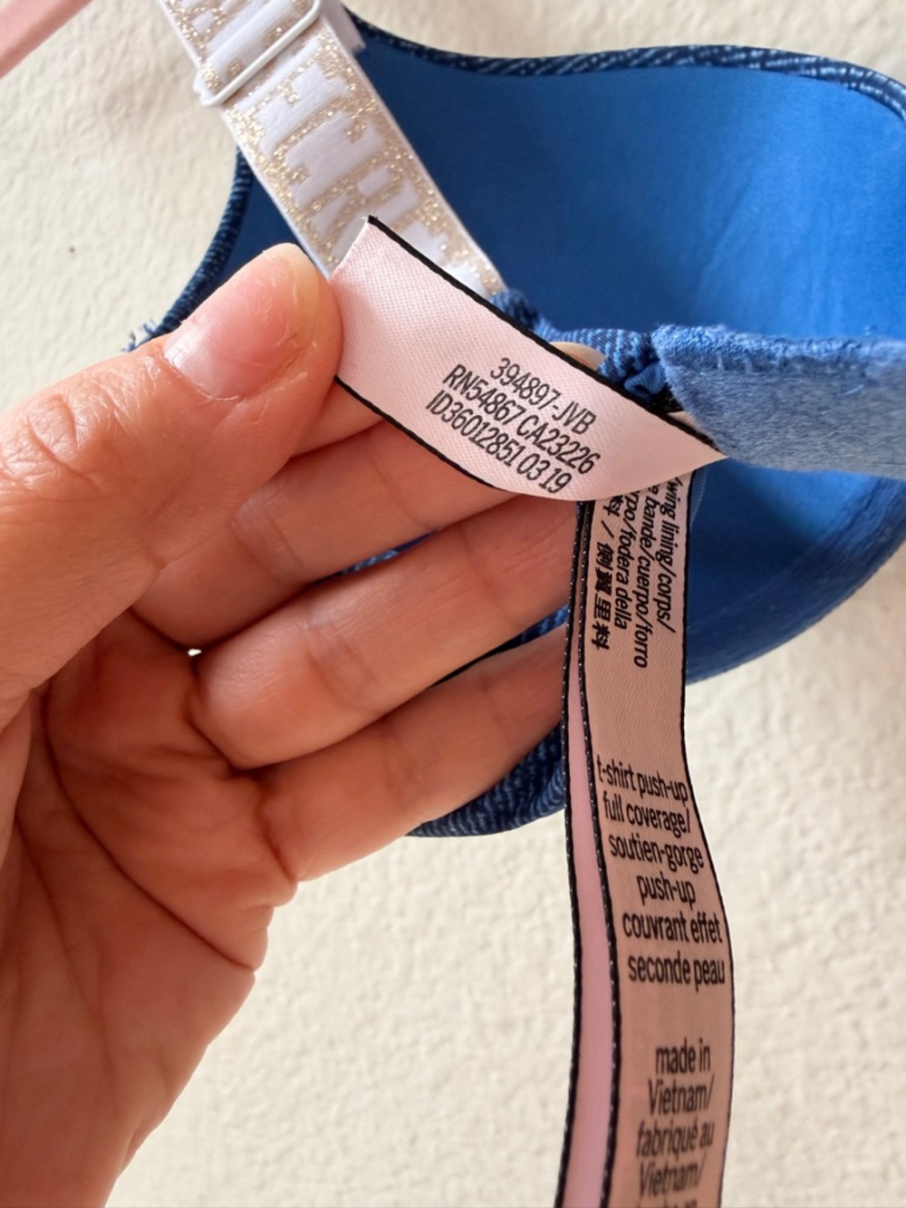 Victoria’s Secret Logo Strap T-Shirt Push-Up Bra Blue Denim Look 32C Y2K - Picture 7 of 9